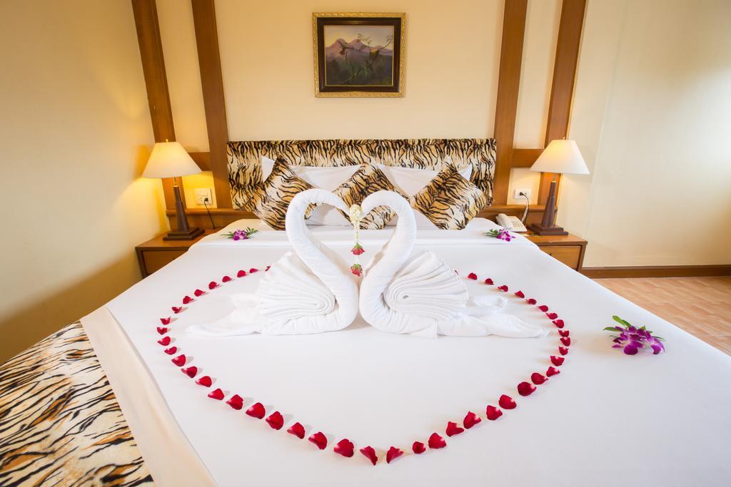 Tiger Inn Patong Zewnętrze zdjęcie